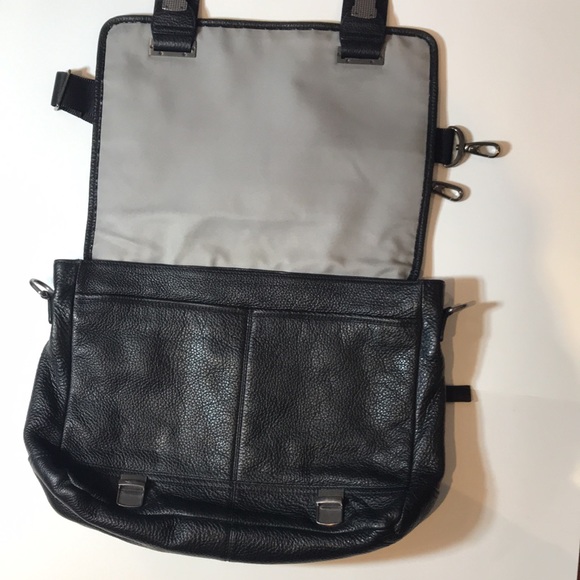 Banana Republic leather briefcase - Picture 12 of 17